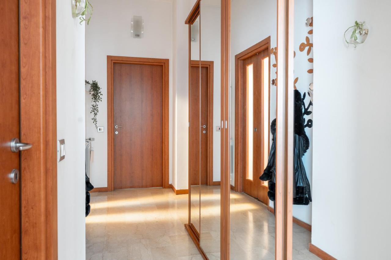 Apartmán San Siro Big House Wifi Netflix Free Parking Milán Exteriér fotografie