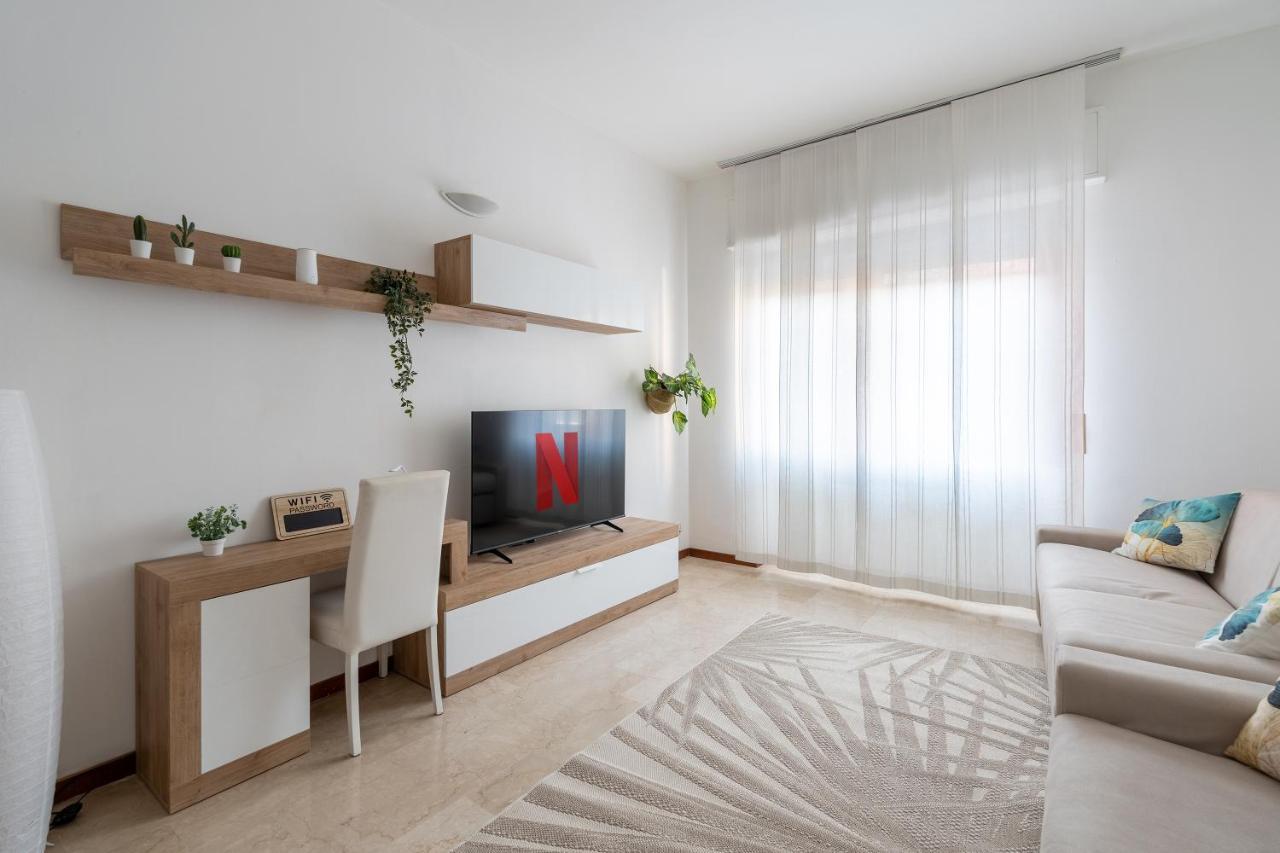 Apartmán San Siro Big House Wifi Netflix Free Parking Milán Exteriér fotografie